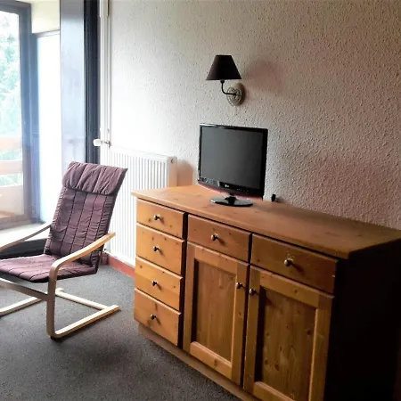 2 Pièces, Centre, 5 Pers. Avec Balcon, Quartier La Croisette, Les Belleville - Fr-1-574-9 *